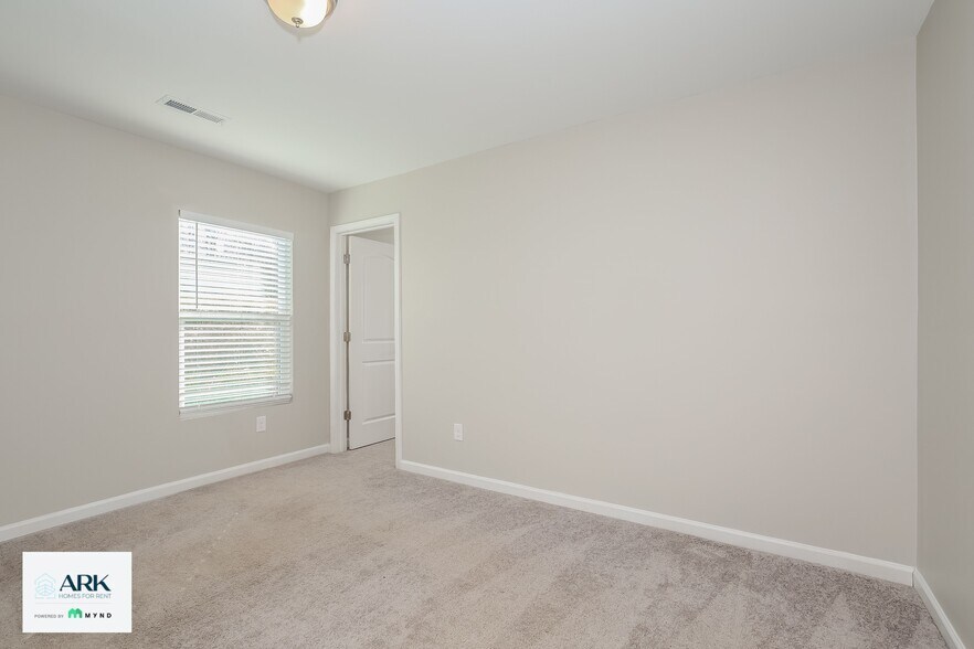 Building Photo - 2407 Heritage View Ln