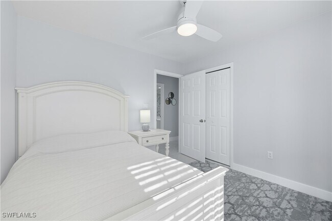 Building Photo - 3605 Corinthian Way