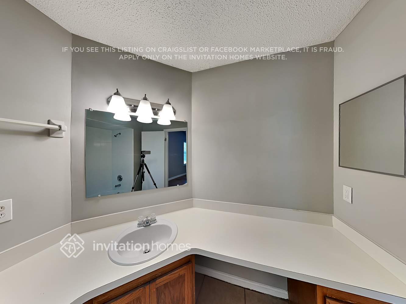 Building Photo - 4423 Thicket Ridge Ct