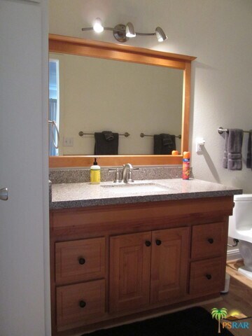 Building Photo - 1100 E Amado Rd