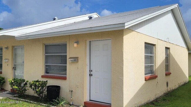 Building Photo - 5513 Wahoo Ct