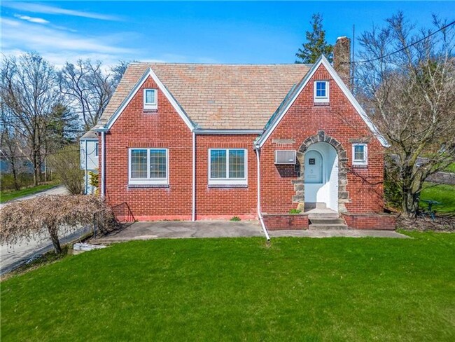 Primary Photo - Charming Allison Park 3-bedroom, 1.5-bath ...