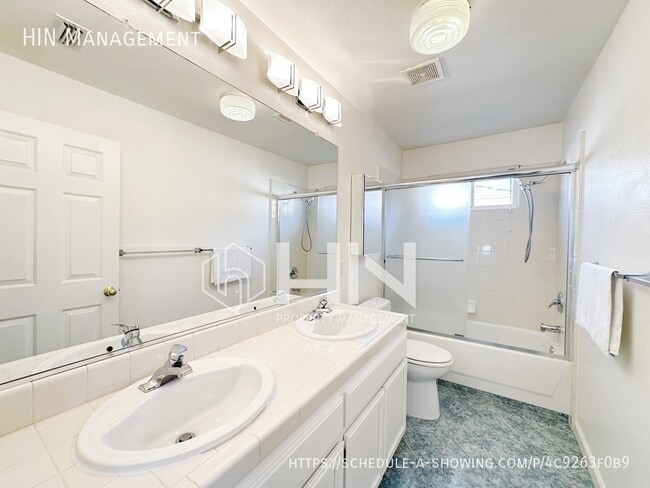 Building Photo - 3769 Florian St