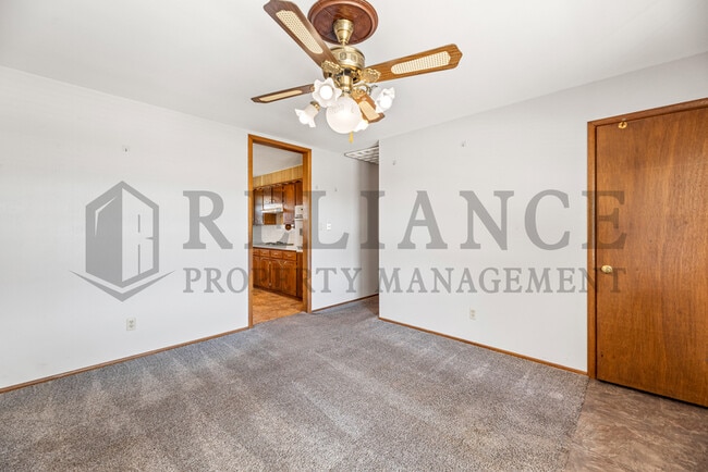 Building Photo - 1232 E Galena St