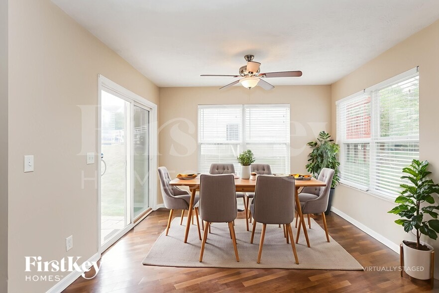 Building Photo - 100 Teil Tree Ct