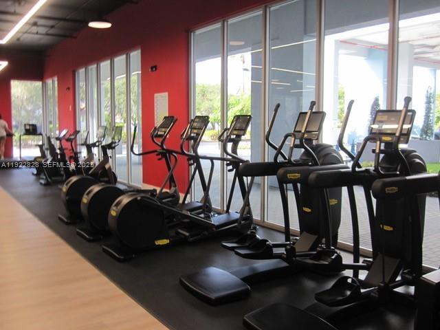 Building Photo - 7661 NW 107th Ave