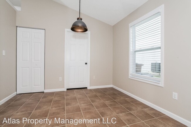 Building Photo - 3 br, 2 bath House - 5111 Mary Louise Court