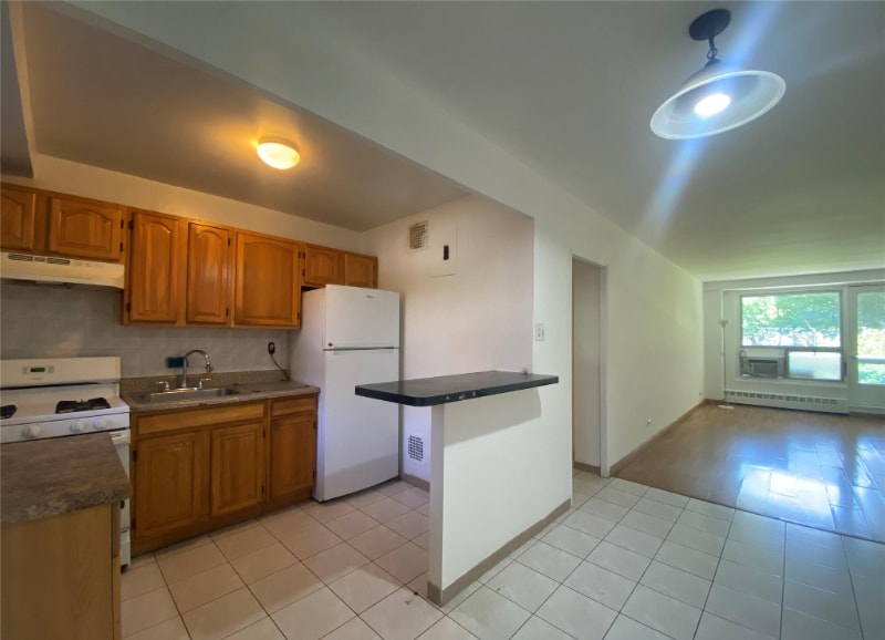 Building Photo - 9936-9966 66th Ave