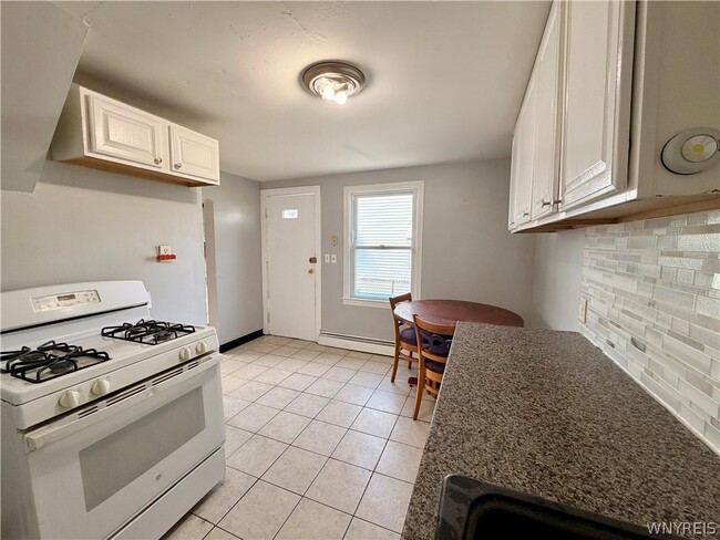 Building Photo - 175 Texas St