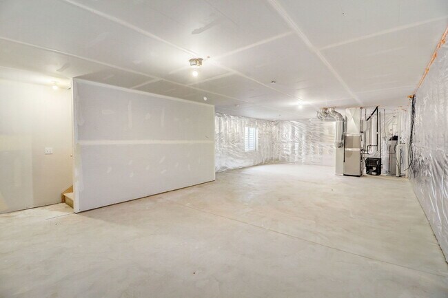 Building Photo - 702 Station Blvd