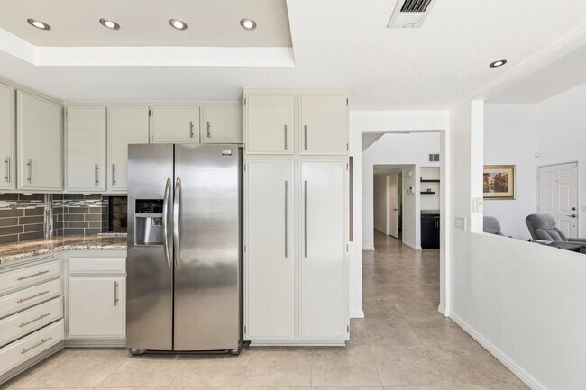 Building Photo - 41517 Armanac Ct