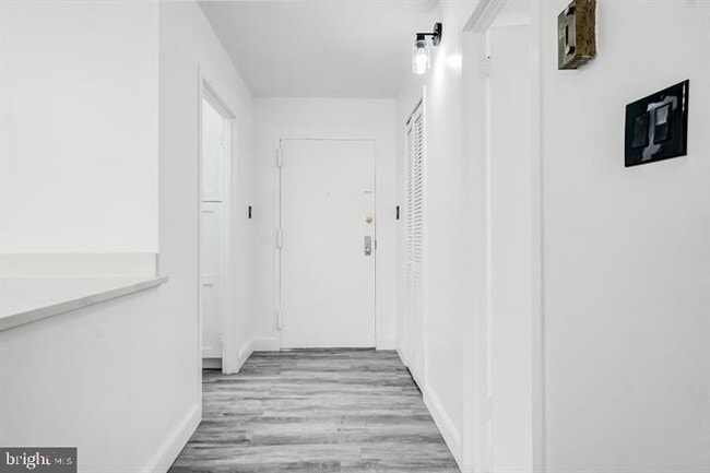 Building Photo - 1836 Metzerott Rd