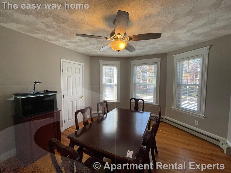 Building Photo - 112 Boston Ave