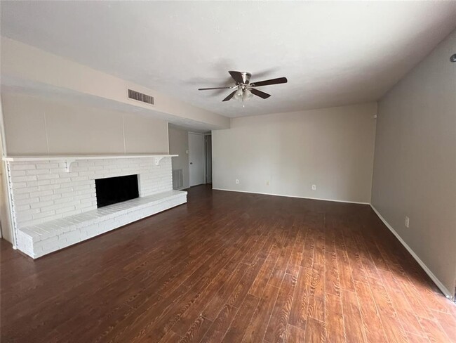 Building Photo - 1401 Coffeyville Trail