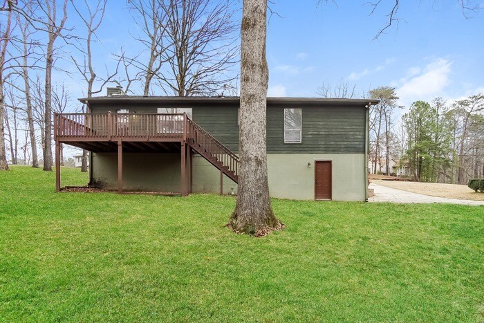 Building Photo - 3211 Edenburg Dr