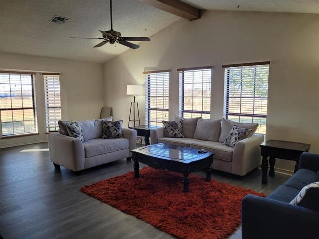 Building Photo - 7380 FM424