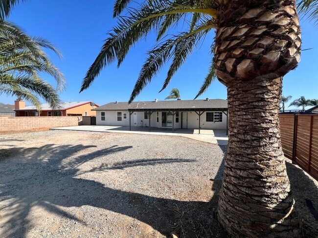 Building Photo - 8335 Stonewood Ln
