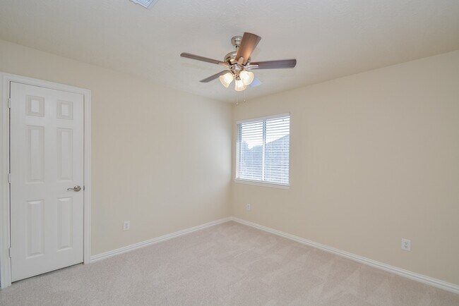 Building Photo - 4914 Big Spring Cir