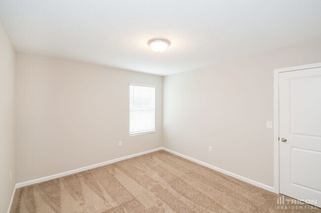 Building Photo - 11400 Oliver Ellsworth Ct