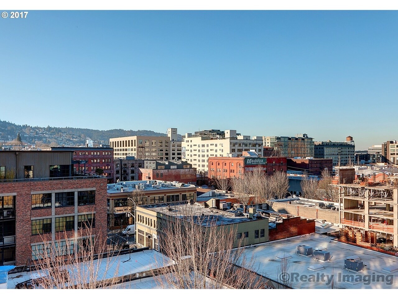 Building Photo - 420 NW 11th Ave