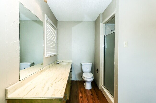 Building Photo - Beautiful 3 Bedroom Home in Central Lubbock