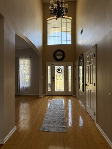 Building Photo - 944 Waverly Bluff Ct