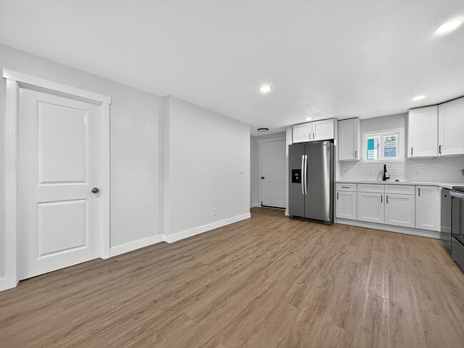 Building Photo - 8441 47th Ave S