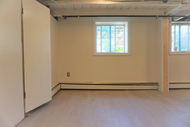 Building Photo - 49 E Transit St