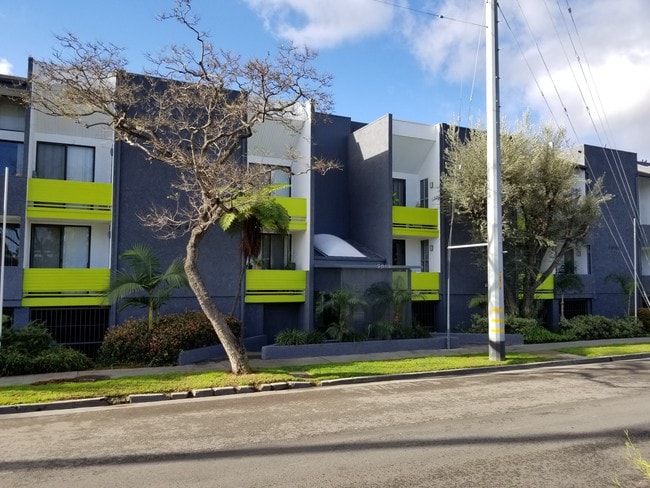 Building Photo - 9618 Exposition Blvd