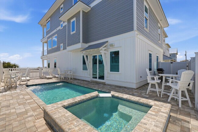 Building Photo - 14300 Front Beach Rd