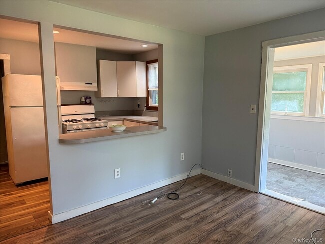 Building Photo - 15 Waldron Terrace