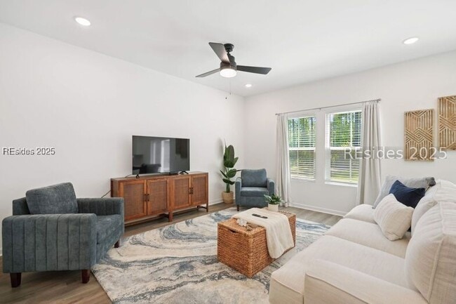 Building Photo - 106 Mainland Lakes Dr