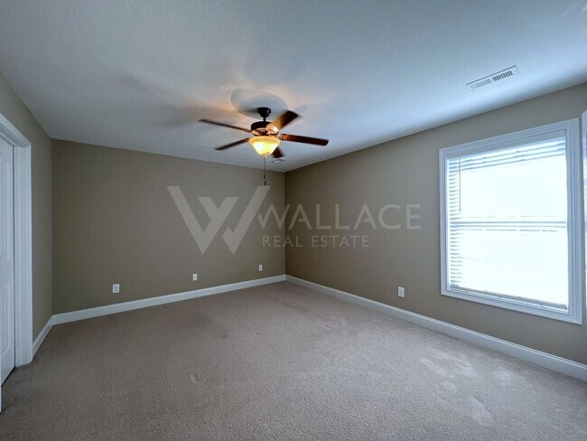 Building Photo - BEAUTIFUL 3 BEDROOM HOME IN CLEAR SPRING P...