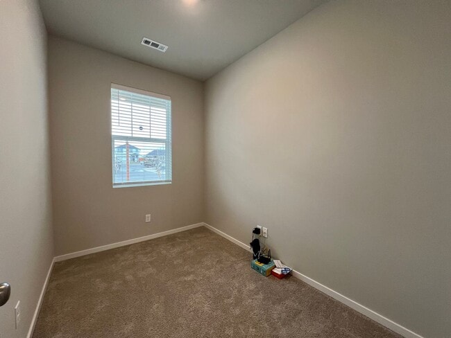 Building Photo - Brand New Home in Black Horse Community