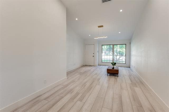 Building Photo - 13702 Flagstone Ln
