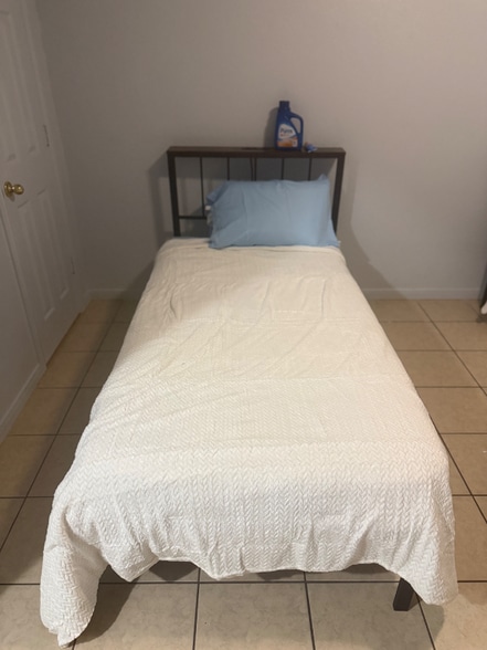 Building Photo - 2701 Seabiscuit Dr