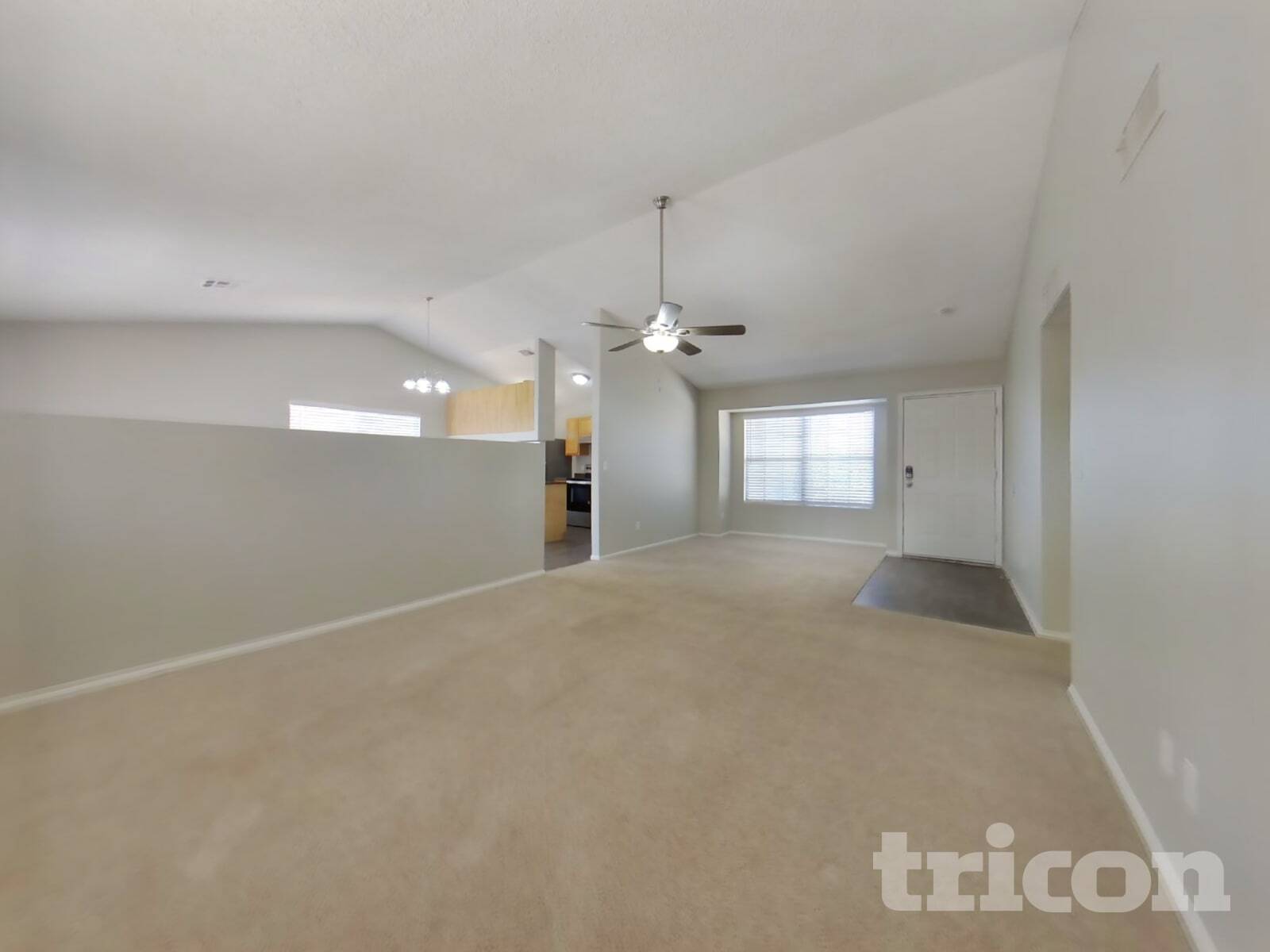 Building Photo - 1010 W Blackhawk Dr