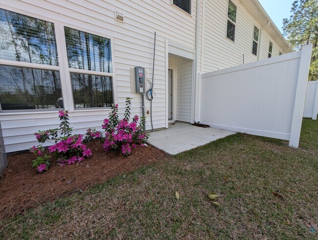 Building Photo - NEW 3BR Townhome in Conway – Long Term Rental, South Carolina
