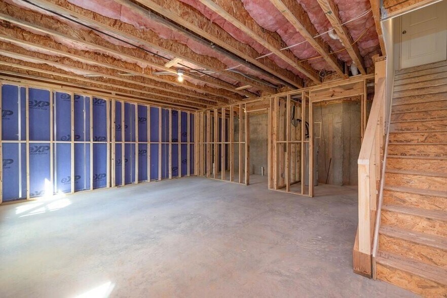 Building Photo - 1577 Gin Blossom Cir