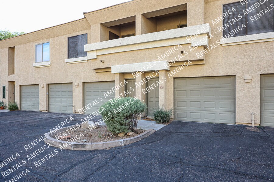 Building Photo - 1716 W Cortez St