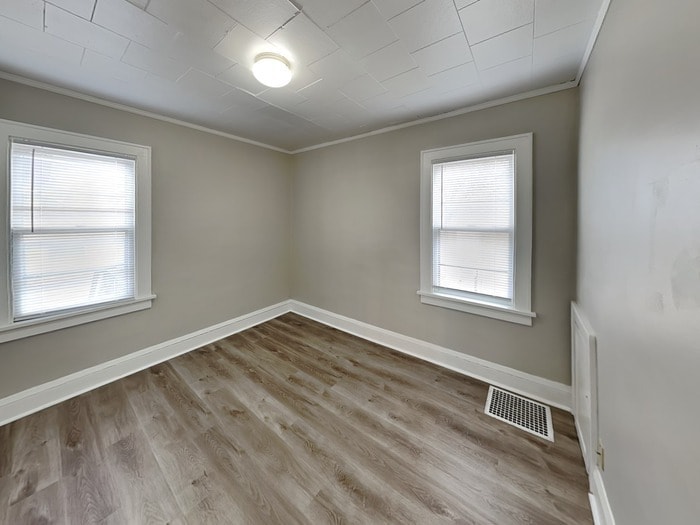 Building Photo - 3223 N Aldrich Ave