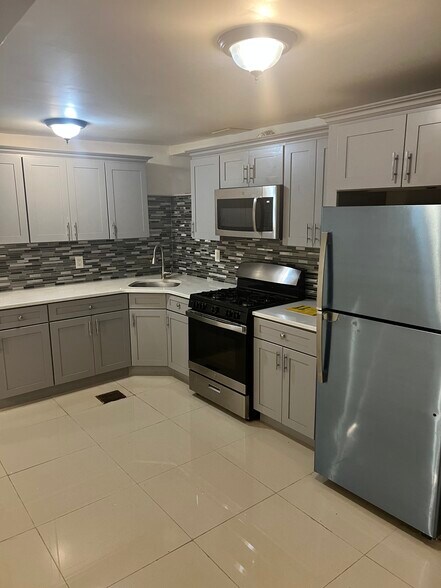 Primary Photo - 14569 232nd St