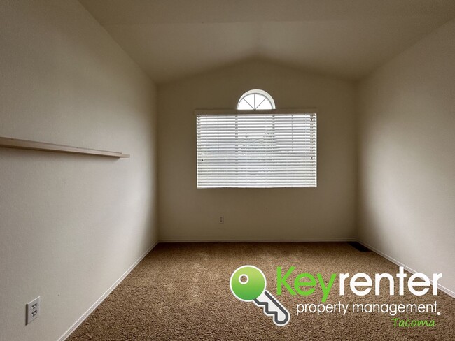 Building Photo - Magnificent North West Tacoma Home