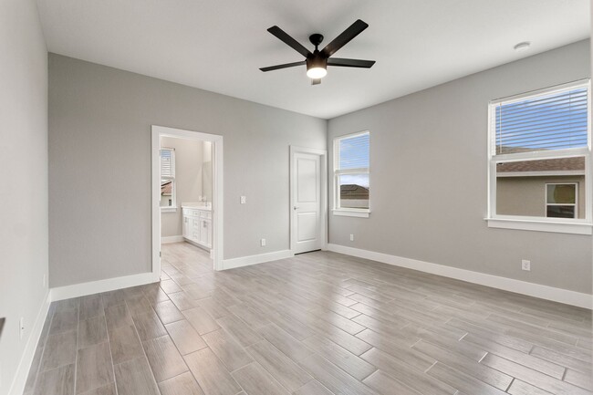 Building Photo - Deposit-Free! Modern, energy efficient hom...