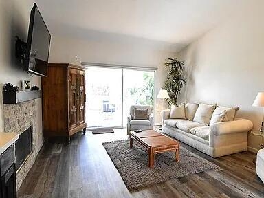 Building Photo - 210 Desert Falls Dr E