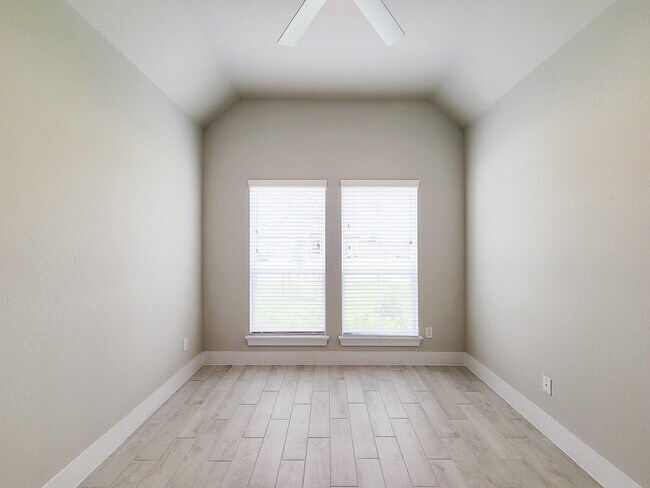 Building Photo - 23622 Iris Field Ct