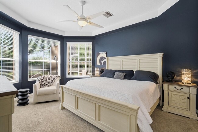 Building Photo - 1020 W Rollingwood Ct