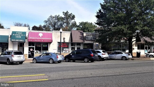 Building Photo - 1400 N Kenilworth St