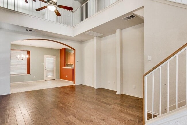 Building Photo - 2509 Campfield Pkwy