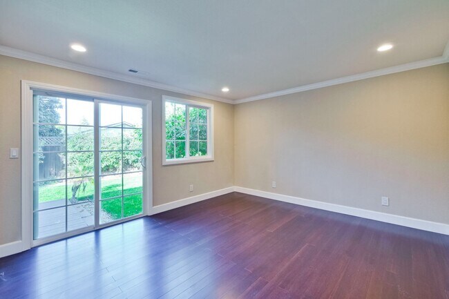 Building Photo - Wow! What a Great Home! Available Soon!